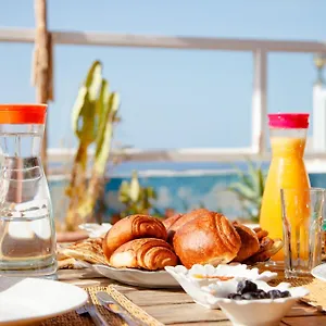 Hotel apartamentowy Hola Surf Morocco, Tamraght